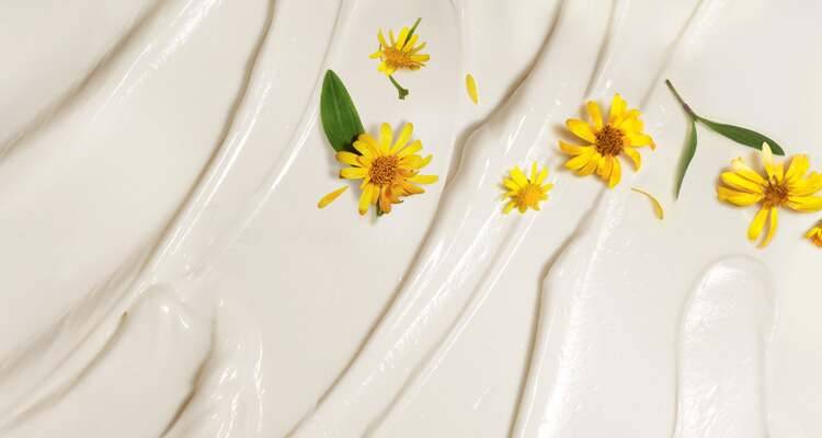 Zdrowa skóra głowy, zdrowe włosy i zdrowa planeta